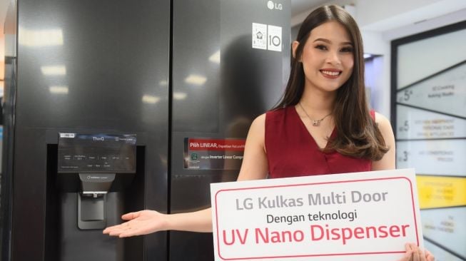 Lemari Es Multi Door LG Terbaru Dilengkapi Dispenser Air UV Nano