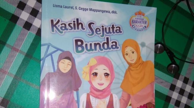 Menanamkan Pendidikan Karakter pada Diri Anak