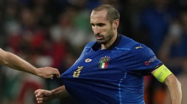 Kapten Timnas Italia, Giorgio Chiellini. [FRANK AUGSTEIN / POOL / AFP]