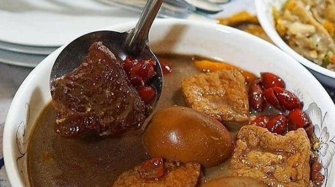 Resep Brongkos, Hidangan Khas Jawa Tengah yang Bikin Kangen Rumah