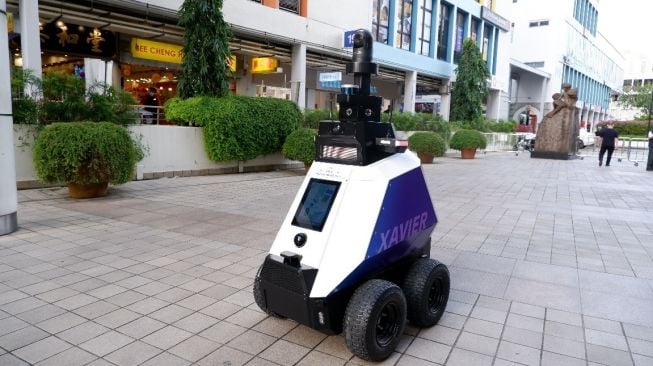 Cegah Penyebaran Covid-19, Singapura Kerahkan Robot untuk Awasi Warga