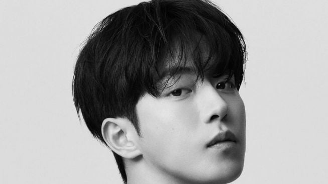 8 Potret Transformasi Nam Joo Hyuk di Usia 28 Tahun, Makin Bersinar Lewat Twenty Five-Twenty One