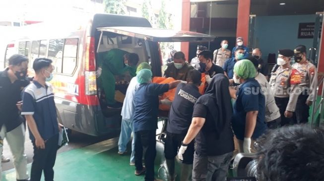 41 Jenazah Napi Lapas Tangerang Tiba di RS Polri, Tim DVI Lakukan Identifikasi