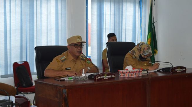 Bupati Madina Geram, Ibu Mertua Ditulis Meninggal Dunia Akibat Covid-19