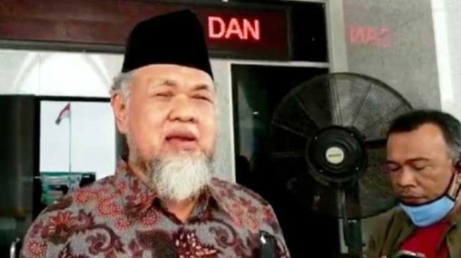 Diperiksa Kejati Kepri, Huzrin Hood Ngaku Sempat Muntah-muntah