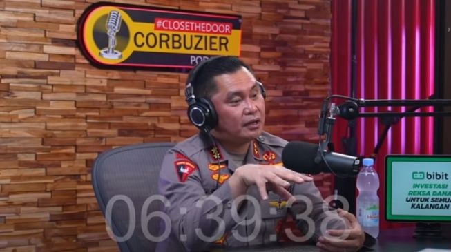 Kapolda Metro Jaya Inspektur Jenderal Mohammad Fadil Imran [YouTube/Deddy Corbuzier]