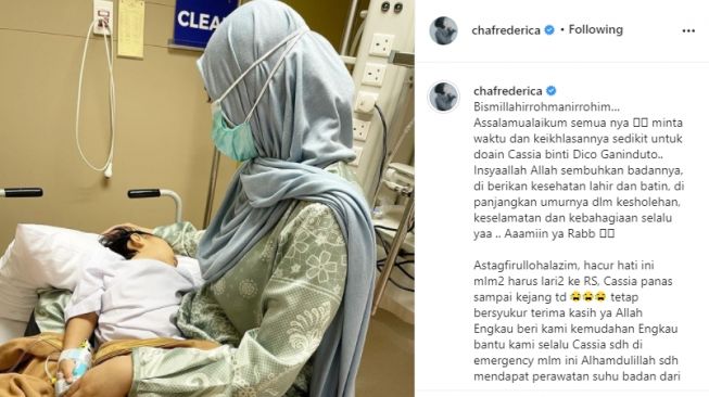 Putri Chacha Frederica yang mengalami panas hingga kejang dan harus dilarikan ke rumah sakit [Instagram/@chafrederica]