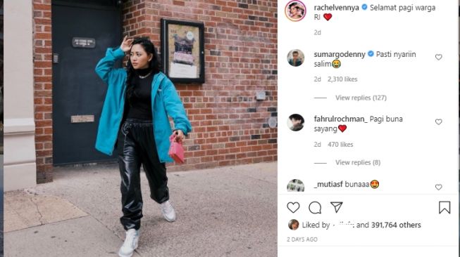 Gaya Rachel Vennya di New York Fashion Week. [Instagram/rachelvennya]
