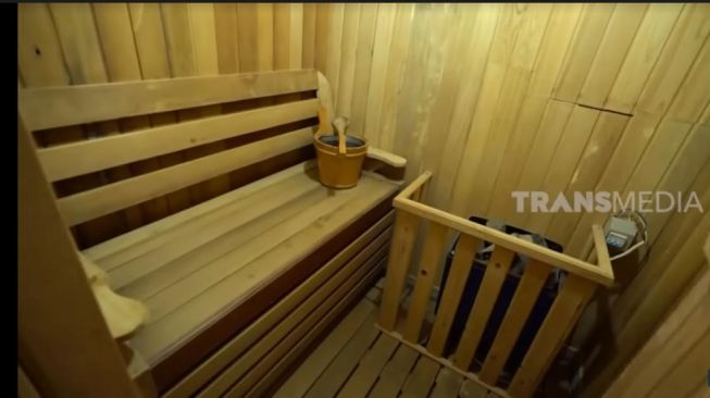 Potret Rumah Inggrid Kansil. [Youtube/TRANS7 OFFICIAL]