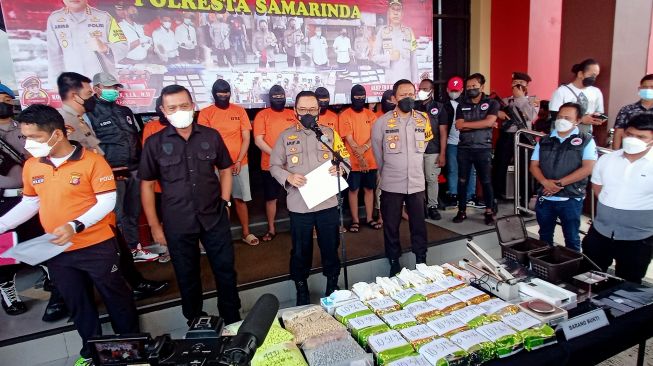 Sabu 25 Kilogram dan 37.701 Butir Ekstasi Diamankan, Kapolresta Samarinda: Tangkapan Besar