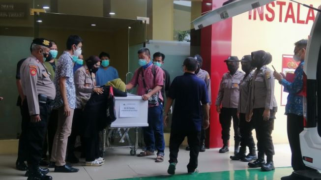 Jenazah Bustanil, Korban Kebakaran Lapas Tangerang Dimakamkan di TPU Perwira Bekasi