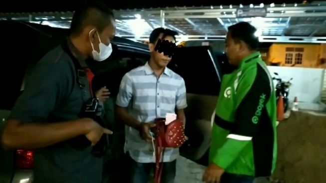 Peras Oknum ASN Kemenag Bandar Lampung Belasan Juta, Pria Mengaku Wartawan Diciduk Polisi