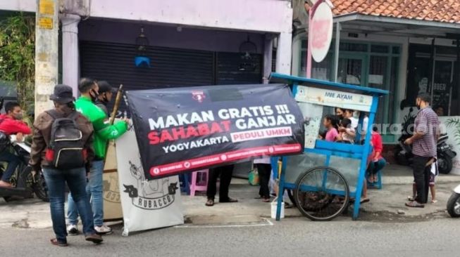 Sulit Akses Modal Usaha Selama Pandemi, Sahabat Ganjar Borong Produk UMKM di Jogja