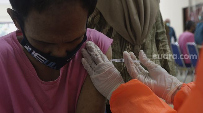 Wajib Dicatat! Ini Info Jadwal dan Lokasi Vaksinasi Covid-19 Dosis Pertama di Malang