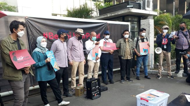 57 Pegawai KPK Bersama Koalisi Dirikan Kantor Darurat Pemberantasan Korupsi