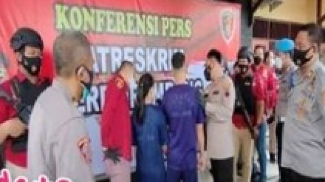 Viral Suami di Rembang Relakan Istri Nikahi Pria Lain, Persoalan Ranjang jadi Motifnya