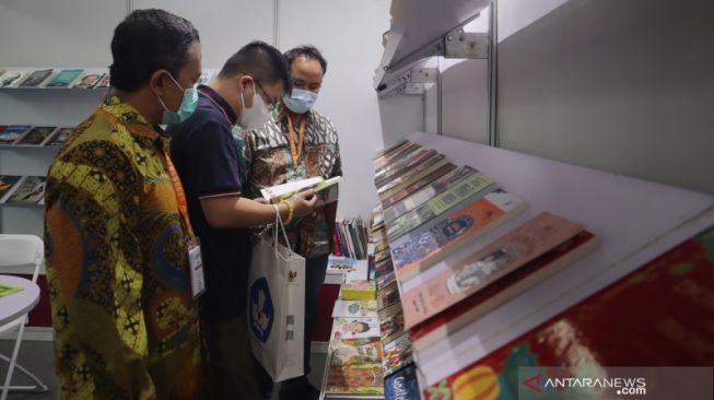 Bangga! 300 Buku Berbahasa Indonesia Mejeng di Beijing International Book Fair