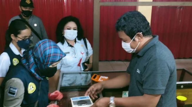 Alat Ukur dan Timbang Pedagang Plaza Buntok Ditera Ulang