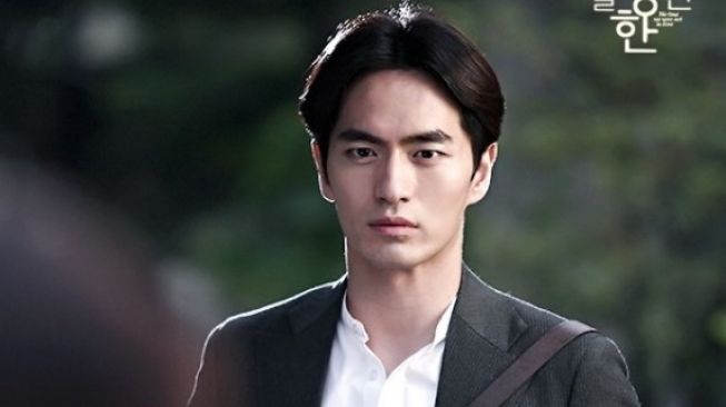 Potret Transformasi Lee Jin Wook.(MyDramaList) 