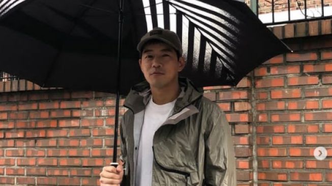 Gaya Lee Sang Yoon di Luar Drama. [Instagram/lsy_810815]