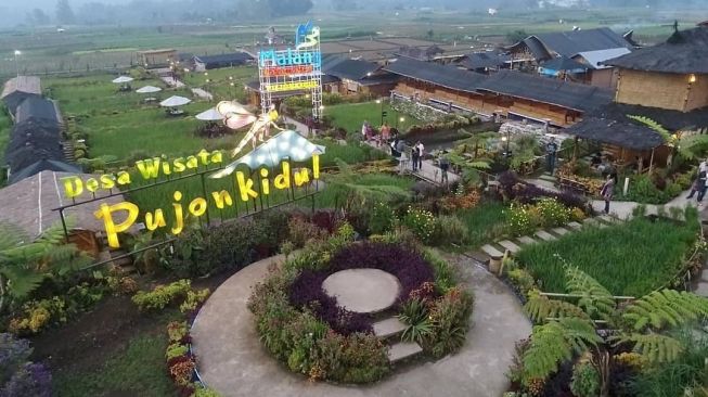 Cafe Sawah Desa Wisata Pujon Kidul: Tempat Nongkrong Instagramable di Kabupaten Malang