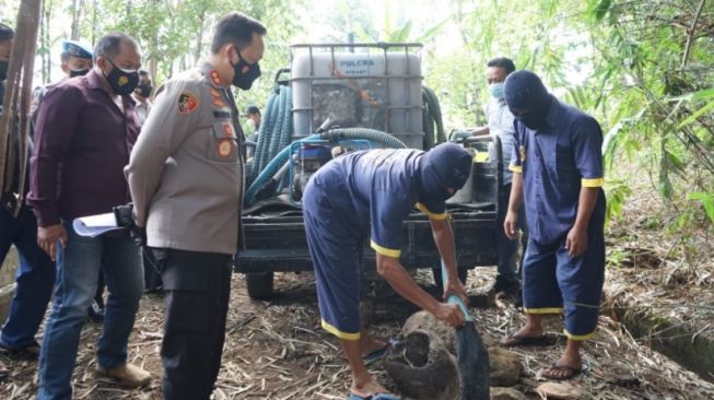 Pencemaran Limbah Ciu Sungai Bengawan Solo, Polisi Tetapkan 2 Tersangka