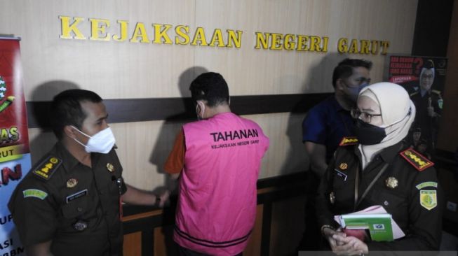 Ganti Identitas, Koruptor Buron 12 Tahun Akhirnya Tertangkap Gara-gara Ceraikan Istri