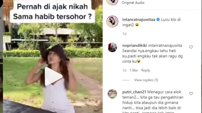 Pengakuan Intan Ratna Juwita diajak nikah oleh seorang habib [Instagram/@intanratnajuwitaa]