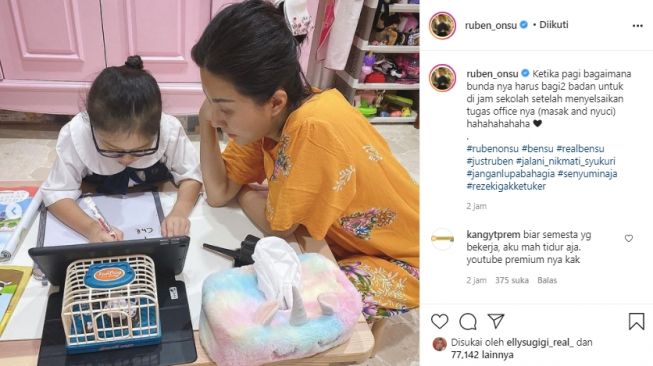 Sarwendah temani anak sekolah online (instagram.com)