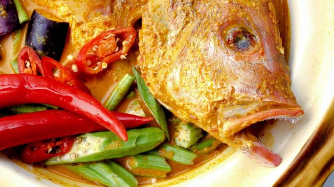 Curry Head Fish (Dok. Segar Restaurant)