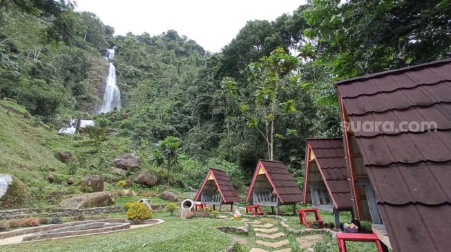 Menikmati Sensasi Keindahan Curug Pletuk di Banjarnegara, Wajib Kamu Coba!