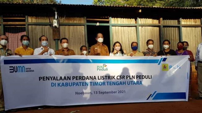 PLN melalui TJSL Nyalakan Perdana Listrik di Daerah 3T Kabupaten TTU