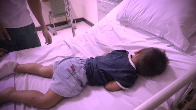 Kiano Tiger Wong dilarikan ke rumah sakit (Youtube.com)