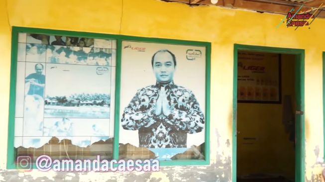 Potret pesantren Azis Gagap. (YouTube/Amanda Caesa)