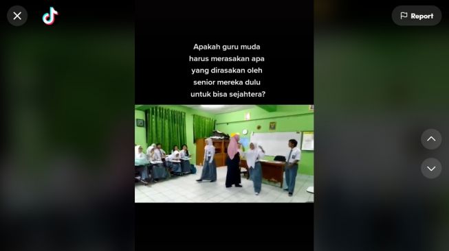 Viral guru muda ngeluh tak lolos tes PPPK atau seleksi Pegawai Pemerintah dengan Perjanjian Kerja. Curhatan itu dibagikan oleh pemilik akun TikTok @Ibuputri42, Sabtu (18/9/2021).