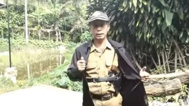 ASN Sukabumi yang Viral karena Pamer Pistol Didatangi Polisi, Begini Ujungnya