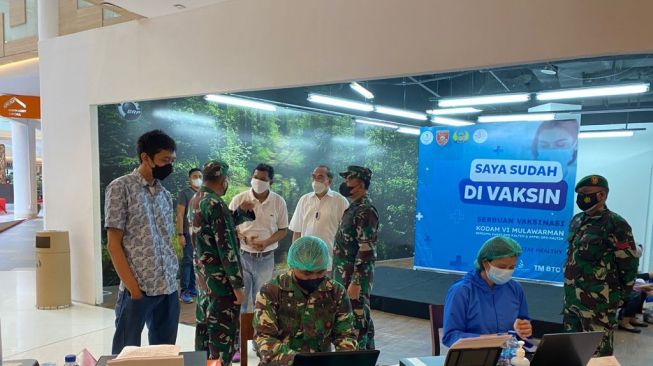 TNI-Polri Gencarkan Kegiatan Vaksinasi, Siapkan 1.000 Dosis