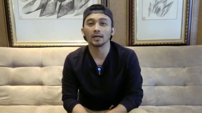 Putra Muhammad, produser lgu "Aku Bukan Homo". [YouTube Sinduatiga]