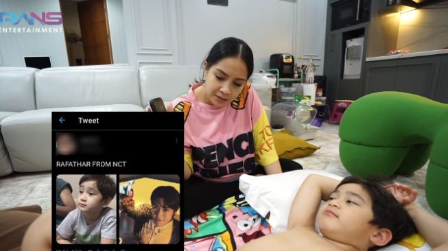 Nagita Slavina dan Rafathar (YouTube.com)