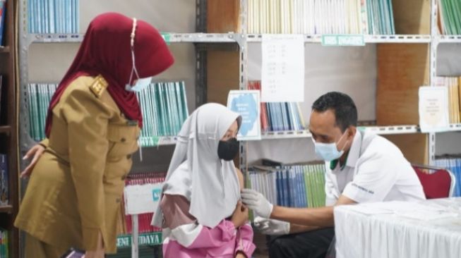 Indonesia Terima Tambahan 684.900 Vaksin AstraZeneca, Siap-siap yang Belum Vaksin