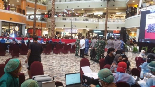 Karyawan Pusat Perbelanjaan di Balikpapan Diingatkan untuk Manfaatkan Kegiatan Vaksinasi