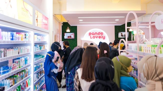 Store Panda Lovely yang ramai didatangi pengunjung. [dokumentasi Panda Lovely]