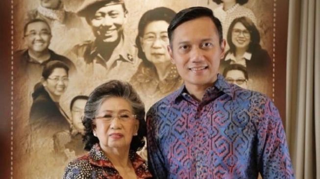 Hj Sunarti Sri Hadiyah, Ibu Mertua Presiden Keenam SBY Meninggal Dunia