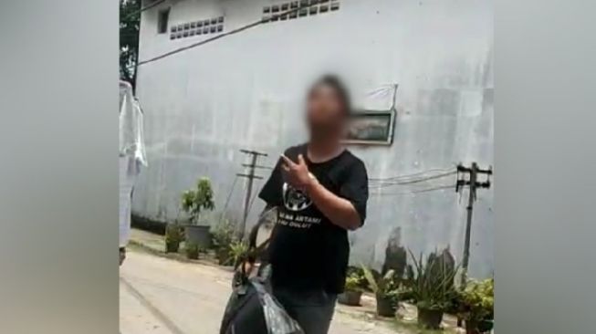 Arogan! Pria di Medan Palak Pedagang dan Tantang Polisi Ditangkap