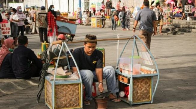 Beli Kerak Telur saat Diet, Pesanan Wanita Ini Bikin Warganet Heran