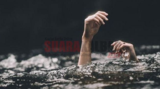 Aksi Nekad Nenek Nani Lompat ke Sungai Manggar Balikpapan