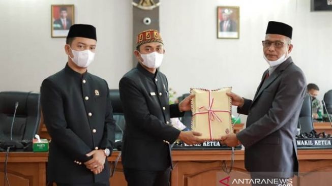 Proyeksi Pendapatan APBK Nagan Raya Aceh Turun Rp 1,2 Triliun