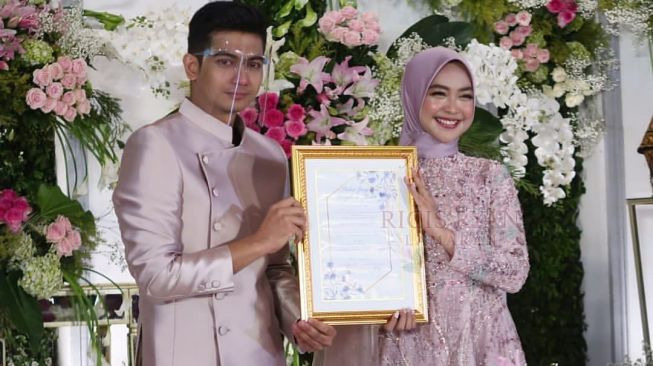 Nyatakan Cinta, Teuku Ryan Akui Sempat Ditolak Ria Ricis