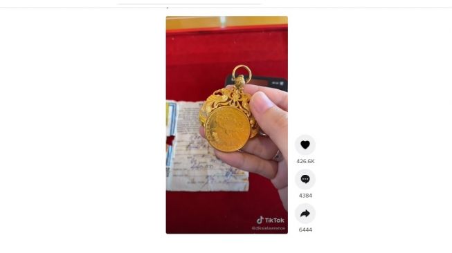 Warganet menjual emas dari 37 tahun lalu. [TikTok]