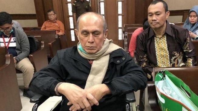Kivlan Zen, Mantan Pangkostrad Divonis 4 Bulan Penjara karena Senpi Ilegal